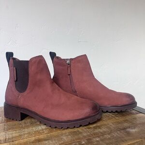 Cobb Hill by New Balance Red Brown Ankle Boots